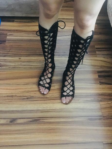 Gladiatorky , šnurovačky, 37