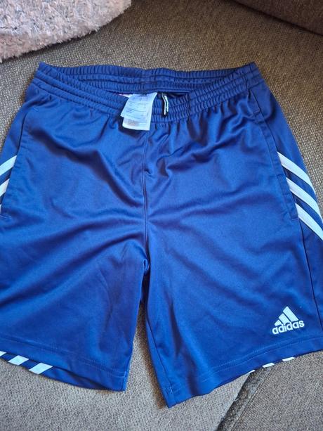 Šortky na cvičenie, adidas,152