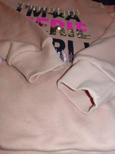 Mikina - premieňací obrázok, 152