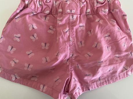 Šortky, c&a,104