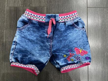 Dievčenské kraťasy velk.116, 116