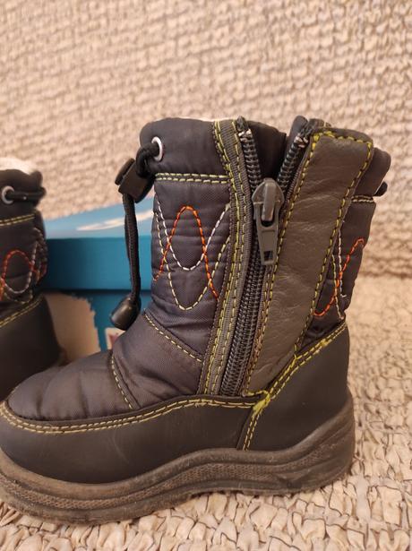 Predám chlapč. snehule veľk. 22, 22