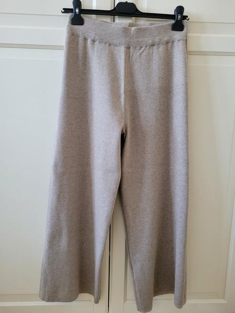 Úpletové nohavice, m