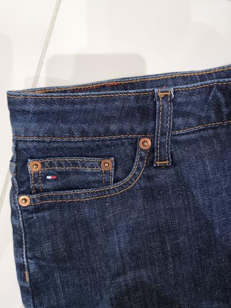 Predám rifľovú sukňu tommy hilfiger, tommy hilfiger,s