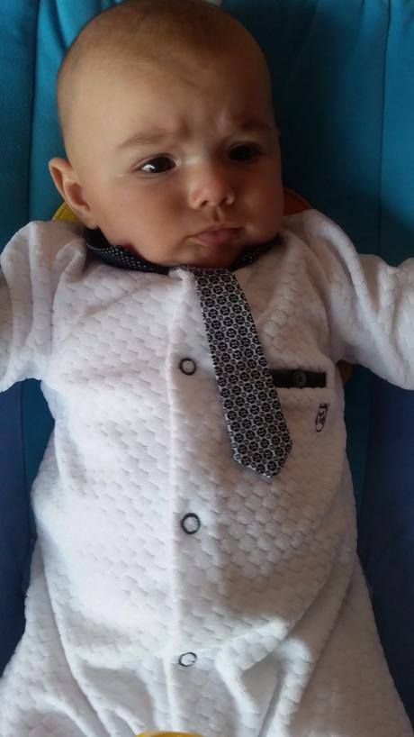 Overalik s kravatkou minetti, 68