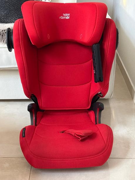 Autosedačka s ochrannou podložkou na sedadlo, römer