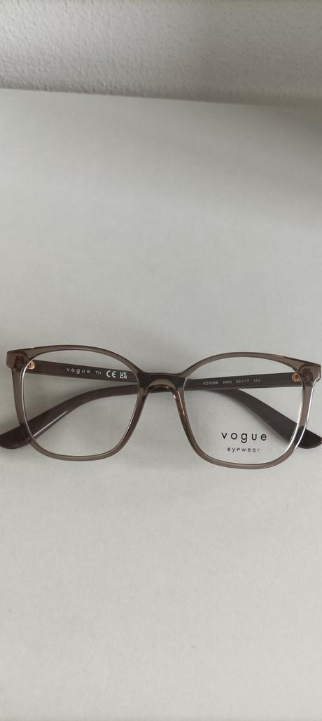 Dioptricke okuliare, vogue