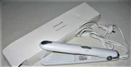 Keramická žehlička na vlasy,