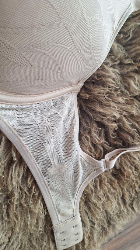 Podprsenka triumph 80 d, triumph,80d