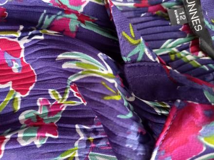 Plisovana košeĺa, 40