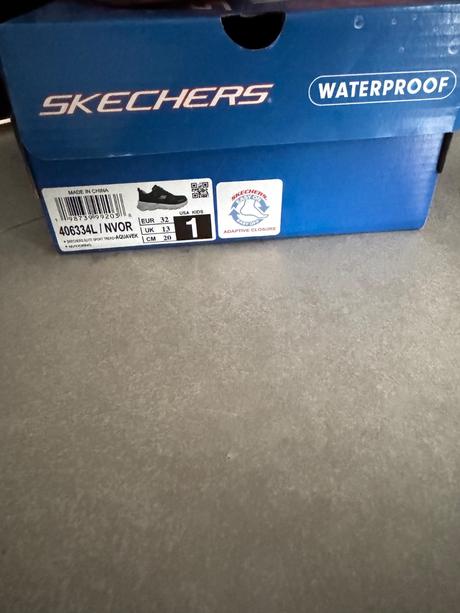 Skechers nepremokave tenisky 33, skechers,32
