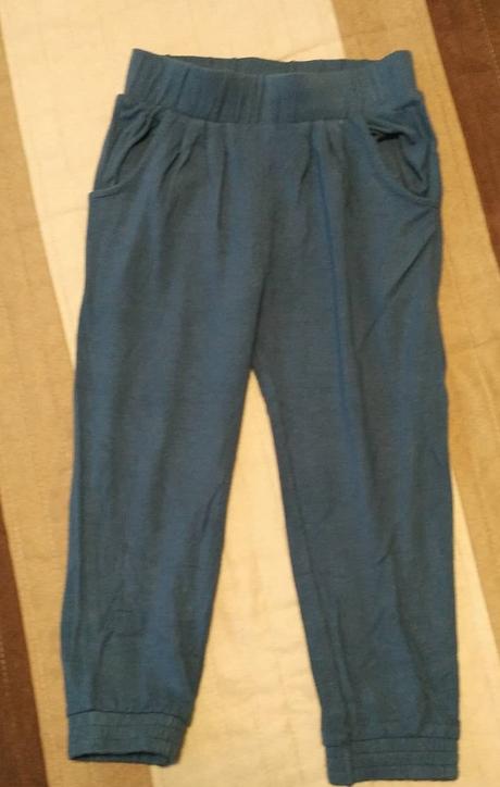 Lahke letne nohavice / teplaky v. 98/104, lupilu,104