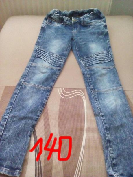 Dievčenske rifle, 140