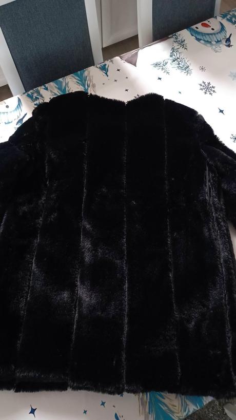 Dámska kožušinka, m