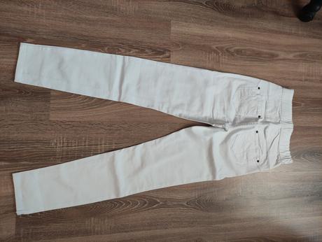 Biele nohavice v 34-36, avon,34