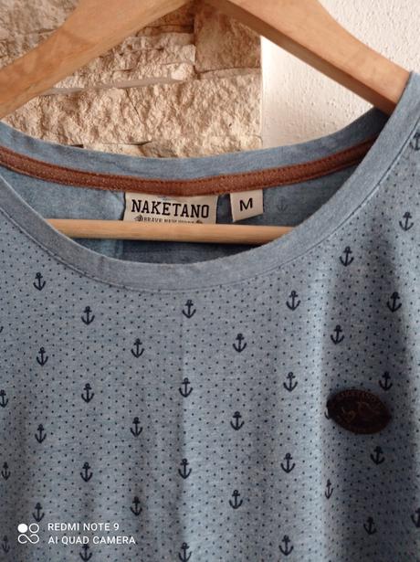 Šaty naketano, m