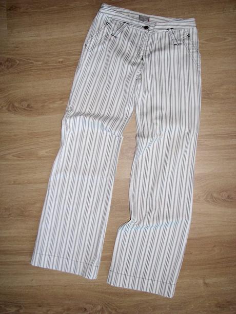 Nohavice s pásikmi, s