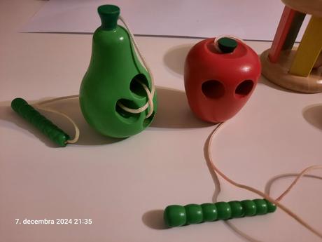 Montessori drevene hračky, 