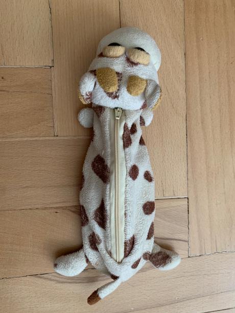 Vesely peracnik zirafa, 