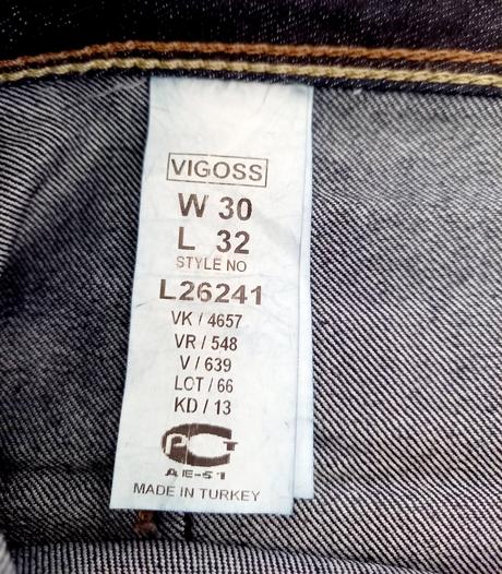 Vigos jeans, veľ. 30/32, 30