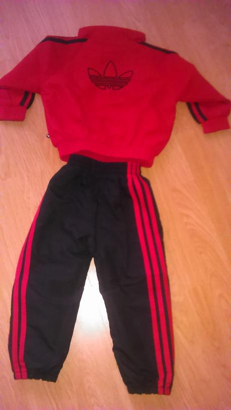 Sustakova suprava, adidas,92