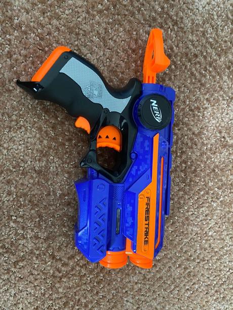 Nerf n-strike elite firestrike, 