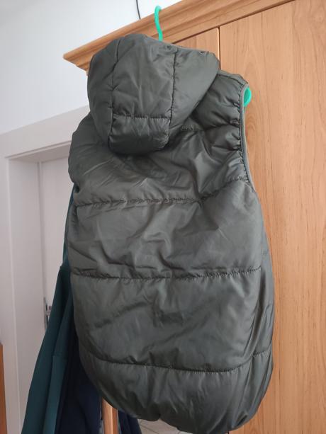 Obojstranná vesta, 158