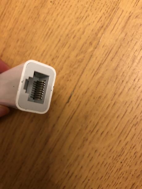 Konekcia na mac na kabel na internet, apple