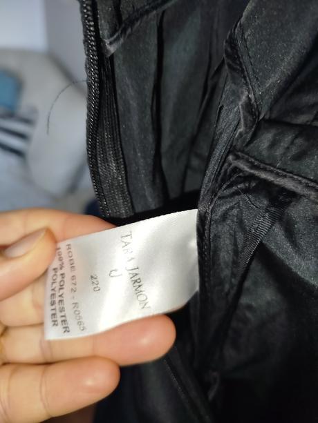 Tára jarnom šaty spolocenske, 40