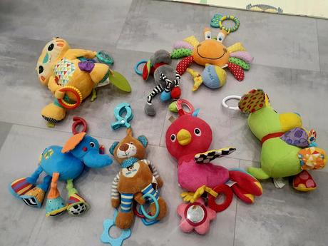Hračky na zavesenie, 