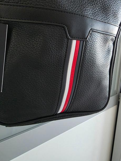 Taška cez plece, crossbody, tommy hilfiger