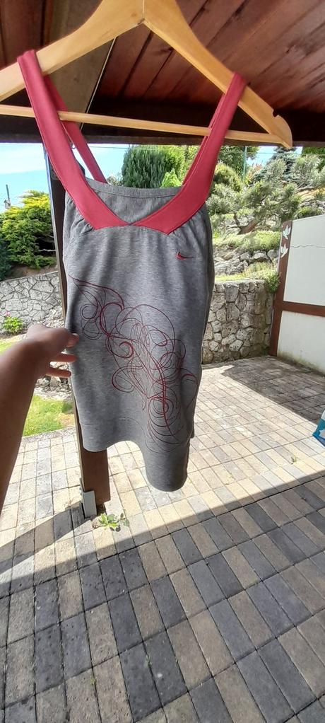 Nike tričko, nike,l