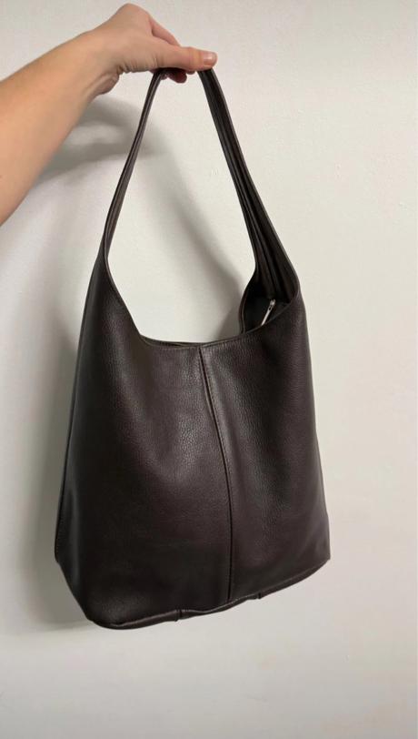 Tmavohnedá kabelka z pravej kože, 