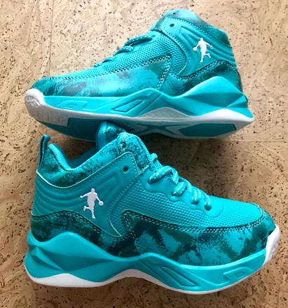 Tenisky unisex-31-nove, 31