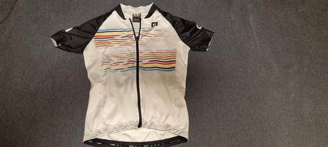 Cyklistické tričko, 134