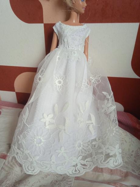 Šaty pre babiku barbie, 