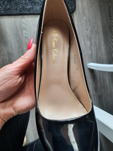 Krásne lodičky -výška podpätku 10.5cm, 39