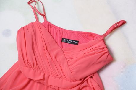 Spoločenské šaty, 36