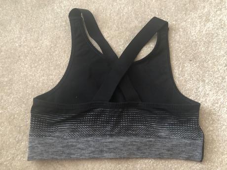 Športová podprsenka, decathlon,140