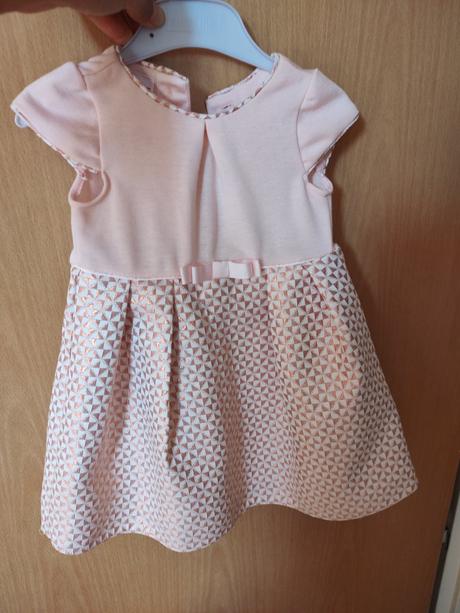 Sviatocne saty ted baker, 80