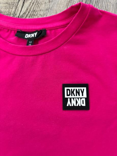 Tričkové šaty, dkny,146