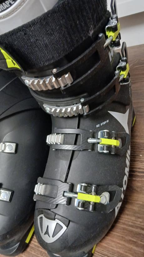 Lyziarky atomic hawx magna 100 vel. 44, atomic,44