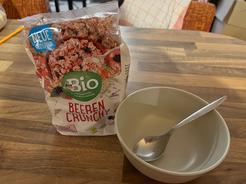 DmBio Chrumkavé müsli s bobuľovým ovocím, 500 g