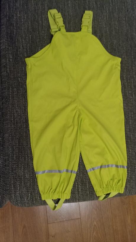 Nohavice do dažďa, lupilu,92