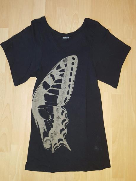 Cierne tricko s motylom, 38