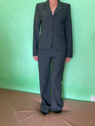 Elegantny kostym, m
