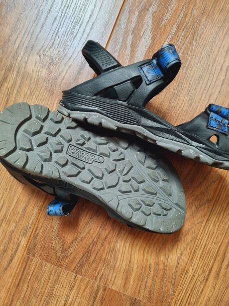 B1724 sandále, čierne, merrel,28