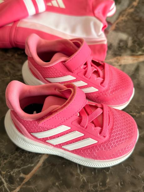 Súpravy a tenisky, adidas,80