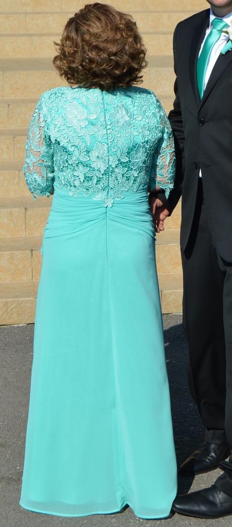 Spoločenské šaty, 38