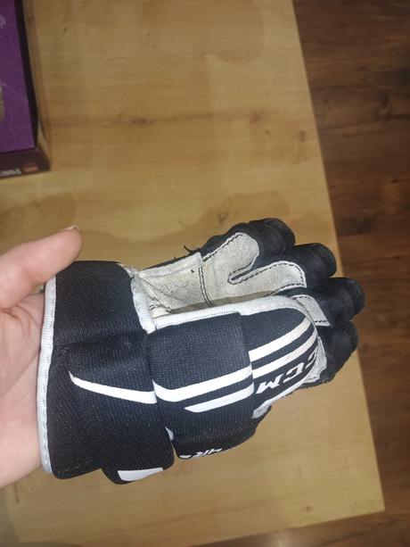 Hokejové rukavice, ccm